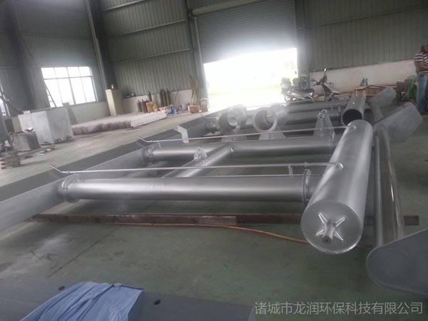 旋转式滗水器.jpg